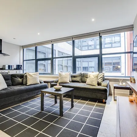 Luxury Retreat- Centre * Leeds (West Yorkshire)