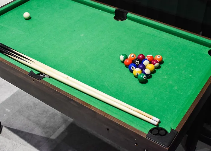 Luxury Retreat- Centre *