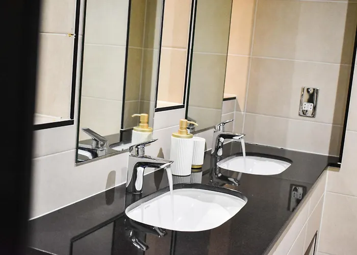 Apartament Luxury Retreat- Centre *